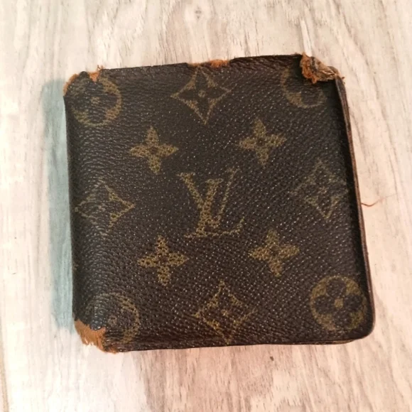 Louis Vuitton MARCO Wallet Billfold Monogram VIntage Authentic - Picture 1 of 9